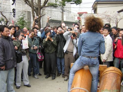 ��������� ���������� Kanamara Matsuri � ������